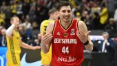РЕАЛ ДОВЕО ПРВАКА СВЕТА: Мадриђани наставили са јачањем тима