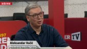 ТУЖИЛАШТВО НЕ РЕАГУЈЕ И ПРАВЕ СЕ ДА СЕ НИШТА НЕ ДОГАЂА Вучић о новим најавама блокадерских напада на кућу Жарка Минића ТУЖИЛАШТВО НЕ РЕАГУЈЕ И ПРАВЕ СЕ ДА СЕ НИШТА НЕ ДОГАЂА Вучић о новим најавама блокадерских напада на кућу Жарка Минића