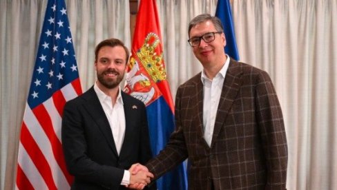 VUČIĆ NA SASTANKU SA POMOĆNIKOM DRŽAVNOG SEKRETARA SAD: Evo o čemu su razgovarali (FOTO) VUČIĆ NA SASTANKU SA POMOĆNIKOM DRŽAVNOG SEKRETARA SAD: Evo o čemu su razgovarali (FOTO)