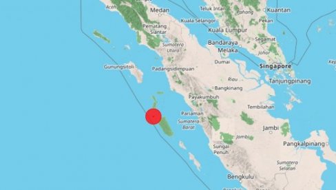 IZMEREN ZEMLJOTRES JAČINE 7.3 STEPENI RIHTERA: Trese se cela Indonezija