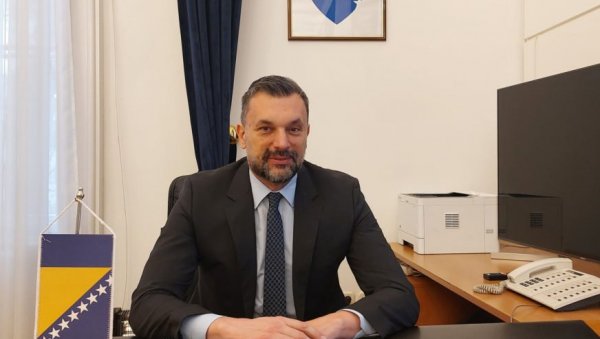 СИПА ПРОВЕРАВА ФИНАСИРАЊЕ СТРАНКЕ НАРОД И ПРАВДА: Конаковићева партија финансирана новцем нарко картела? СИПА ПРОВЕРАВА ФИНАСИРАЊЕ СТРАНКЕ НАРОД И ПРАВДА: Конаковићева партија финансирана новцем нарко картела?