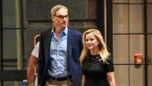 RIZ VITERSPUN UŽIVA U ROMANSI SA NEMAČKIM BIZNISMENOM: Voli što ga ne zanima Holivud