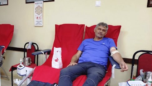 SAKUPLJENE 24 JEDINICE KRVI: Paraćinci danas donirali životnu tečnost SAKUPLJENE 24 JEDINICE KRVI: Paraćinci danas donirali životnu tečnost