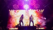 UŠĆE SEVA U ZNAKU GUNS N’ ROSES-A: Najveća bina u Evropi postavljena u srcu Beograda specijalno za rok legende - evo kakav je plan za sutra