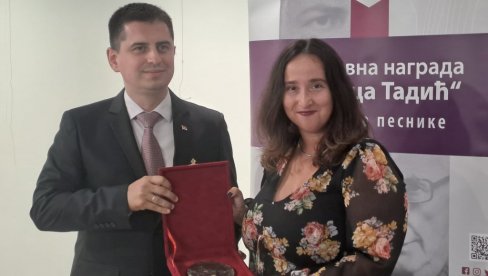 IRENI PLAOVIĆ NOVICA TADIĆ: Uručena nagrada mladoj pesnikinji u znak sećanja na barda srpske poezije