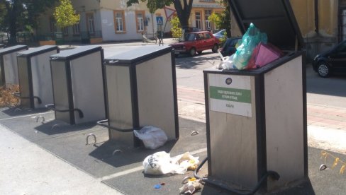 ПОДЗЕМНИ КОНТЕЈНЕРИ: За набавку и уградњу 5,6 милиона динара