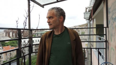 РОМАН КАО ДА ЈЕ НАПИСАН ЈУТРОС: Редитељ Филип Гајић, уочи сутрашње премијере Дневника о Чарнојевићу на сцени КПГТ