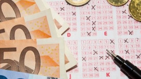 POSTALA MILIONERKA PREKO NOĆI: Iznenadiće vas šta je prvo uradila kada je čula cifru