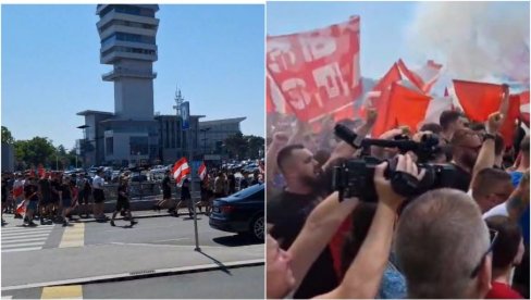 СРБИЈА ОВО НЕ ПАМТИ: Марко Арнаутовић слетео у Београд да потпише за Звезду, а на аеродрому Никола Тесла... (ВИДЕО) СРБИЈА ОВО НЕ ПАМТИ: Марко Арнаутовић слетео у Београд да потпише за Звезду, а на аеродрому Никола Тесла... (ВИДЕО)