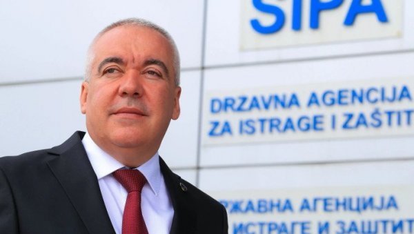 КРИВИЧНЕ ПРИЈАВЕ ПРОТИВ ЋУЛУМА И КРИШТОВЕ: Савет министара БиХ опет није именовао заменика директора СИПА КРИВИЧНЕ ПРИЈАВЕ ПРОТИВ ЋУЛУМА И КРИШТОВЕ: Савет министара БиХ опет није именовао заменика директора СИПА