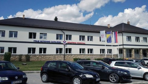 DELE OTKAZE DECI PALIH BORACA RS: BO Srpske uputila oštro upozorenje lokalnim zajednicama DELE OTKAZE DECI PALIH BORACA RS: BO Srpske uputila oštro upozorenje lokalnim zajednicama