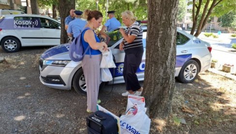 NASTAVLJA SE PATNJA SRBA NA KOSOVU I METOHIJI: Uz asistenciju tzv. kosovske policije u toku iseljavanje Janićijevića u severnom delu Mitrovice NASTAVLJA SE PATNJA SRBA NA KOSOVU I METOHIJI: Uz asistenciju tzv. kosovske policije u toku iseljavanje Janićijevića u severnom delu Mitrovice
