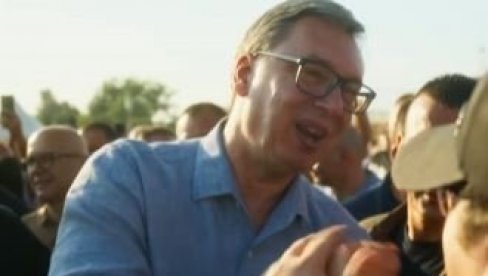 САМО ЗАЈЕДНО И УЈЕДИЊЕНИ МОЖЕМО ДА ГУРАМО НАПРЕД Вучић: То је најбољи пут за Србију у будућности (ВИДЕО)