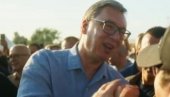 САМО ЗАЈЕДНО И УЈЕДИЊЕНИ МОЖЕМО ДА ГУРАМО НАПРЕД Вучић: То је најбољи пут за Србију у будућности (ВИДЕО)