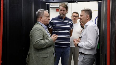 MINISTAR STANKOVIĆ OBIŠAO DRŽAVNI DATA CENTAR U KRAGUJEVCU: Mesto gde se čuvaju podaci institucija, građana, privrede...