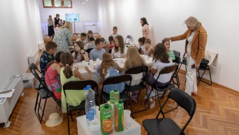 RADIONICE ZA NAJMLAĐE UŽIČANE: Leto u biblioteci i muzeju