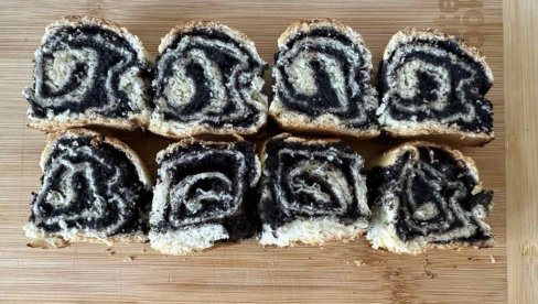 ŠTRUDLA SA MAKOM: Mirisna, mekana i puna ukusa (RECEPT) ŠTRUDLA SA MAKOM: Mirisna, mekana i puna ukusa (RECEPT)