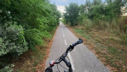 BICIKLOM NA IZLET U RUMUNIJU: Otvoren biciklistički granični prelaz Srpski Itebej - Otelek BICIKLOM NA IZLET U RUMUNIJU: Otvoren biciklistički granični prelaz Srpski Itebej - Otelek