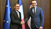 ПЕТКОВИЋ СА РОКФИЈЕМ: Захвалност Француској која се залаже за ослобађање Игора Поповића ПЕТКОВИЋ СА РОКФИЈЕМ: Захвалност Француској која се залаже за ослобађање Игора Поповића
