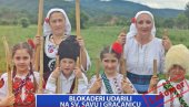 ЛАЖОМЕР: Блокадери ударили на Светог Саву и грачаницу (ВИДЕО)