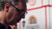 VUČIĆ OBIŠAO MANASTIR TUMANE: Našem narodu je važan mir (VIDEO)