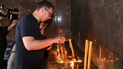 ВУЧИЋ ОБИШАО МАНАСТИР ТУМАНЕ: Нашем народу је важан мир (ВИДЕО)