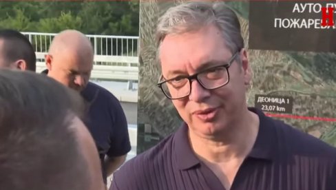 VUČIĆ O OBOJENOJ REVOLUCIJI: Problem je što žive drugu društvenu realnost, van normi, van zakona VUČIĆ O OBOJENOJ REVOLUCIJI: Problem je što žive drugu društvenu realnost, van normi, van zakona