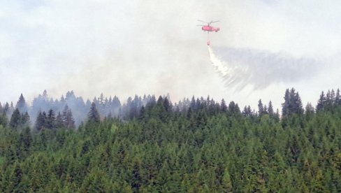 EKSKLUZIVNI SNIMCI SUPER PUMA I Ka-32 U AKCIJI: Helikopterska jedinica MUP gasi požare po Srbiji (FOTO/VIDEO)