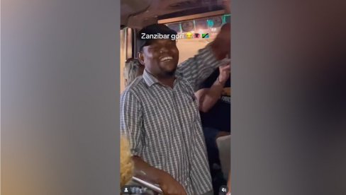 ROĐENI AFRIKANAC, ALI SRBIN U DUŠI: Pogledajte kako Musa usred Zanzibara peva čuveni svadbarski hit (VIDEO) ROĐENI AFRIKANAC, ALI SRBIN U DUŠI: Pogledajte kako Musa usred Zanzibara peva čuveni svadbarski hit (VIDEO)