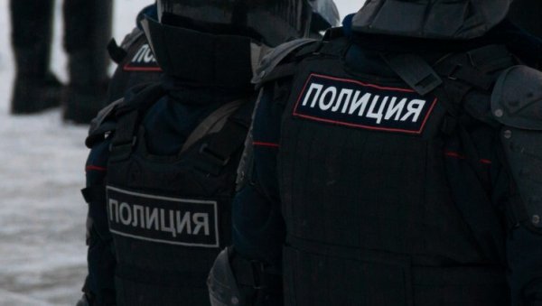 ПРЕВРНУО СЕ АУТОБУС СА 40 ПУТНИКА У БАШКИРИЈИ: Несрећа на ауто-путу Малојаз-Верхње Киги у Русији ПРЕВРНУО СЕ АУТОБУС СА 40 ПУТНИКА У БАШКИРИЈИ: Несрећа на ауто-путу Малојаз-Верхње Киги у Русији