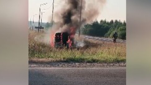(УЗНЕМИРУЈУЋИ ВИДЕО) ТЕШКА САОБРАЋАЈНА НЕСРЕЋА НА АУТО-ПУТУ: Има погинулих (УЗНЕМИРУЈУЋИ ВИДЕО) ТЕШКА САОБРАЋАЈНА НЕСРЕЋА НА АУТО-ПУТУ: Има погинулих