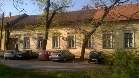 ПУПИНОВА КУЋА ПОСТАЈЕ ОМЛАДИНСКИ ЦЕНТАР СРЕДЊЕГ БАНАТА: Ствара се савремени простор за младе ПУПИНОВА КУЋА ПОСТАЈЕ ОМЛАДИНСКИ ЦЕНТАР СРЕДЊЕГ БАНАТА: Ствара се савремени простор за младе