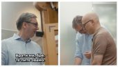 МАЈСТОРИ ЗА СЕНДВИЧЕ Кад Вучић и Вучевић уђу у кухињу (ВИДЕО) МАЈСТОРИ ЗА СЕНДВИЧЕ Кад Вучић и Вучевић уђу у кухињу (ВИДЕО)