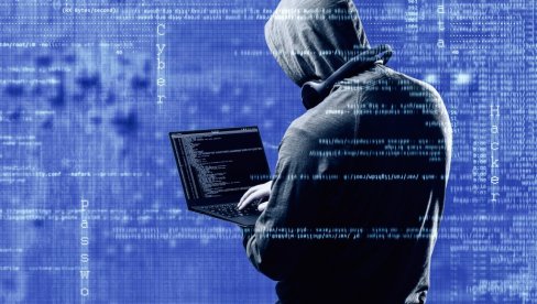 ДЕЦУ КОРИСТЕ КАО МУЛЕ У ЛАНЦУ ОНЛАЈН ПРЕВАРА: Како заштити најмлађе од злоупотреба на интернету ДЕЦУ КОРИСТЕ КАО МУЛЕ У ЛАНЦУ ОНЛАЈН ПРЕВАРА: Како заштити најмлађе од злоупотреба на интернету