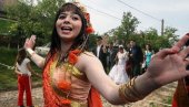 ŠTA JE KALIM? Tradicija - NAJSTROŽI test na romskim svadbama