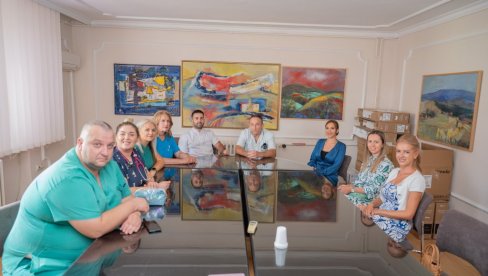BEZBOLNE OPERACIJE U BUDNOM STANJU: Zdravstveni centar Prokuplje dobio najsavremeniji aparat za regionalnu anesteziju BEZBOLNE OPERACIJE U BUDNOM STANJU: Zdravstveni centar Prokuplje dobio najsavremeniji aparat za regionalnu anesteziju
