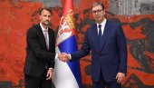 Predsednik Vučić primio akreditivna pisma novog ambasadora EU u Srbiji Andreasa fon Bekerata