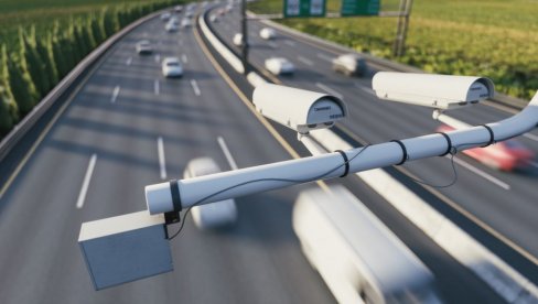 НОВЕ ПАМЕТНЕ САОБРАЋАЈНЕ КАМЕРЕ У БЕОГРАДУ: Бележе 9 прекршаја, казне стижу аутоматски - ево где су постављене НОВЕ ПАМЕТНЕ САОБРАЋАЈНЕ КАМЕРЕ У БЕОГРАДУ: Бележе 9 прекршаја, казне стижу аутоматски - ево где су постављене