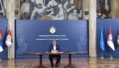 ВУЧИЋ СЕ ОБРАЋА: Председник након седнице Савета за националну безбедност (ВИДЕО) ВУЧИЋ СЕ ОБРАЋА: Председник након седнице Савета за националну безбедност (ВИДЕО)