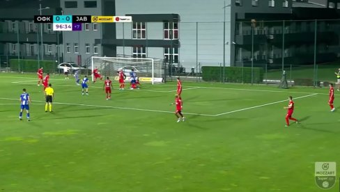 KAKO JE OVO MOGUĆE?! Komičan autogol o kome se priča i to u Superligi Srbije! (VIDEO) KAKO JE OVO MOGUĆE?! Komičan autogol o kome se priča i to u Superligi Srbije! (VIDEO)