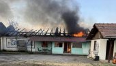 ВАТРА КОД СЕОСКОГ ГРОБЉА: Пожар код Србова и Неготина гашен и помоћу хеликоптера ВАТРА КОД СЕОСКОГ ГРОБЉА: Пожар код Србова и Неготина гашен и помоћу хеликоптера