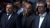 СРБИЈА ПАМТИ: Вучић у Сремским Карловцима на обележавању 30 година од прогона и убиства Срба у злочиначкој акцији Олуја