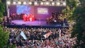 СРБИЈА ПАМТИ: Вучић у Сремским Карловцима на обележавању 30 година од прогона и убиства Срба у злочиначкој акцији Олуја