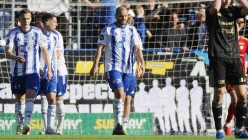 ZA LJUBITELJE BRZE ISPLATE: Goleade u prvom poluvremenu