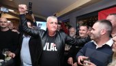 ГРАДОНАЧЕЛНИК СИЊА МИРО БУЉ ПЕВА О УБИЈАЊУ СРБА: Запалићу Крајину до Книна, запалићу два, три српска штаба (ВИДЕО)