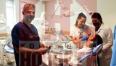 МЛАДИ ХОЋЕ ДА БУДУ - ЗУБАРИ: И ове године велико интересовање за све факултете медицинске струке, а предњачи стоматолошки