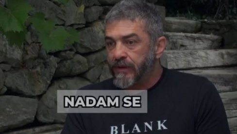 ŽELEO DA UBIJA SRBE, A SADA PODRŽAVA BLOKADERE! Alijin snajperista Štukan: Nadam se prevratu u Srbiji! (VIDEO) ŽELEO DA UBIJA SRBE, A SADA PODRŽAVA BLOKADERE! Alijin snajperista Štukan: Nadam se prevratu u Srbiji! (VIDEO)