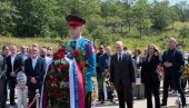 KRVAVI PEČAT NA PETROVAČKOJ CESTI Vučević: Beskompromisno će se tražiti odgovornost za zločin