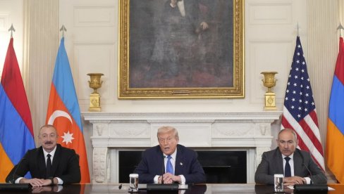 Jermenija i Azerbejdžan potpisali mirovnu deklaraciju uz posredstvo Trampa Jermenija i Azerbejdžan potpisali mirovnu deklaraciju uz posredstvo Trampa