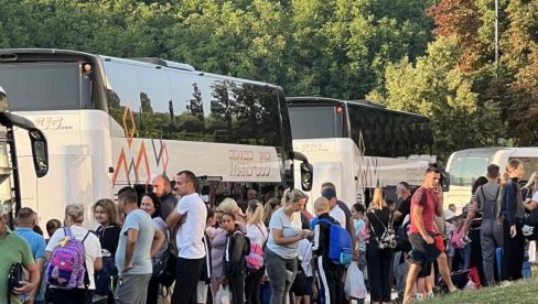 NOVA GRUPA ĐAKA STIGLA NA TARU: Traje program obrenovačkih eko-kampova